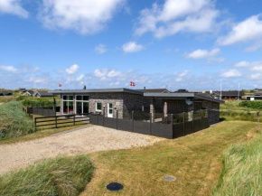 Holiday Home Synthia - 300m from the sea by Interhome